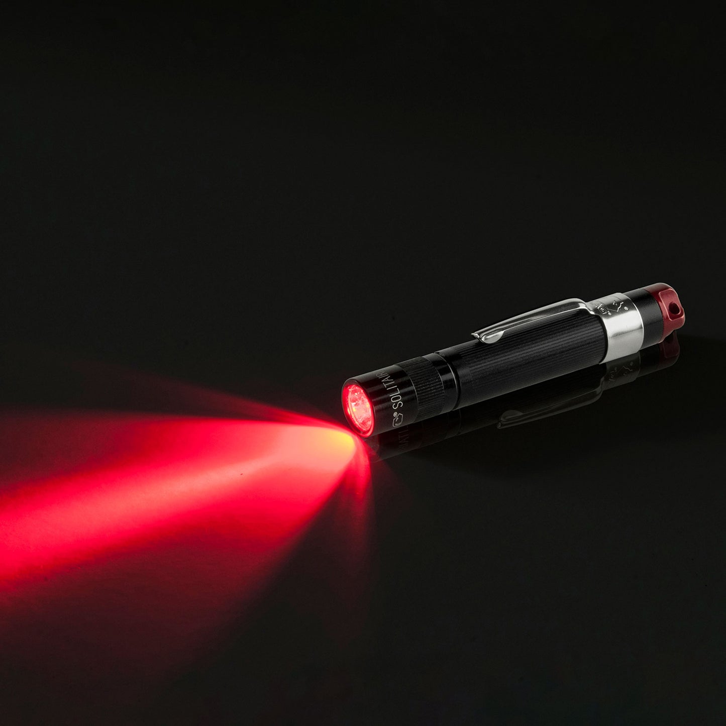 Maglite Solitaire LED Pocket Flashlight Spectrum Series Red