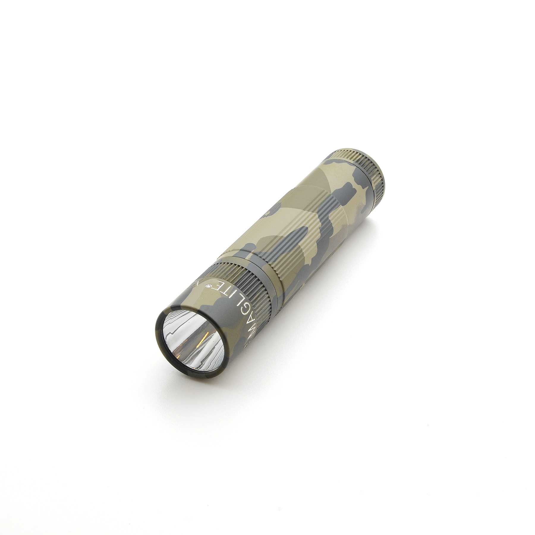 MAGLITE XL50 FLASHLIGHT IN MOSSY OAK ORIGINAL BOTTOMLAND PATTERN